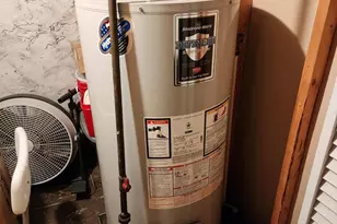 326 E 26th St, Baltimore, MD 21218 - Photo 9