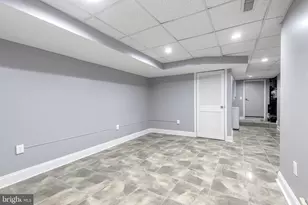 422 Folcroft St, Baltimore, MD 21224 - Photo 17