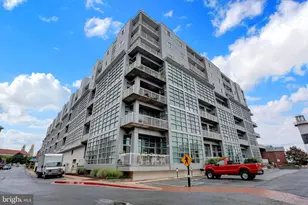 2702 Lighthouse Point E, Baltimore, MD 21224 - Photo 49