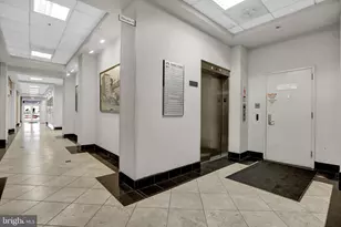 2702 Lighthouse Point E, Baltimore, MD 21224 - Photo 33