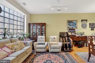 112 W Lexington Street, Baltimore, MD 21201 - Photo 11