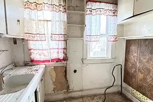 3302 Fairview Ave, Baltimore, MD 21216 - Photo 11