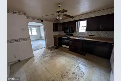 5619 Pioneer Drive, Baltimore, MD 21214 - Photo 7