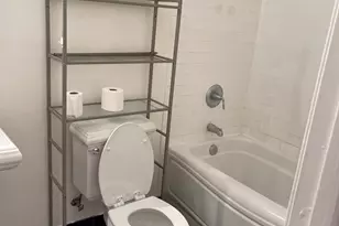 1011 Hunter Street N, Baltimore, MD 21202 - Photo 27