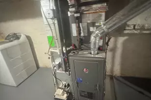 2404 E Madison St, Baltimore, MD 21205 - Photo 15