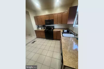 2404 E Madison Street, Baltimore, MD 21205 - Photo 3