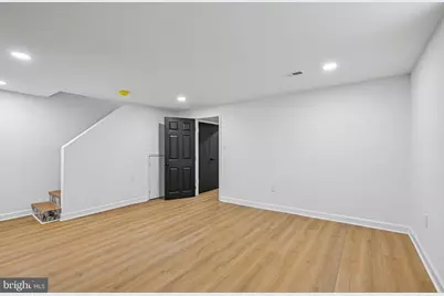 5110 Hillburn Avenue, Baltimore, MD 21206 - Photo 35