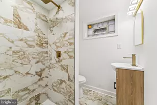 923 N Hill Rd, Baltimore, MD 21218 - Photo 25