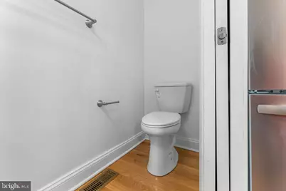 105 S Fulton Avenue, Baltimore, MD 21223 - Photo 13