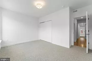 105 S Fulton Ave, Baltimore, MD 21223 - Photo 17