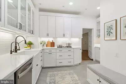 3953 Cloverhill Road, Baltimore, MD 21218 - Photo 3