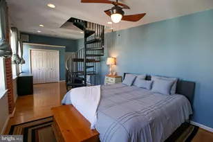 2518 E Fairmount Ave, Baltimore, MD 21224 - Photo 19