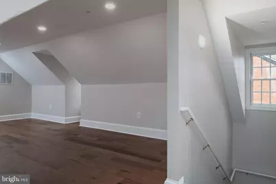 1 E Montgomery Street #2, Baltimore, MD 21230 - Photo 11