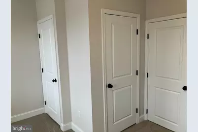 3236 Lyndale Avenue, Baltimore, MD 21213 - Photo 9