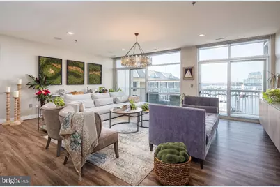 2772 Lighthouse Point E #216, Baltimore, MD 21224 - Photo 11