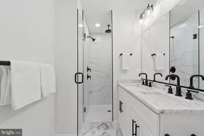 22 S Castle Street, Baltimore, MD 21231 - Photo 17