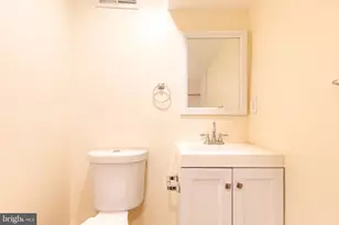 3306 Fleet St, Baltimore, MD 21224 - Photo 17