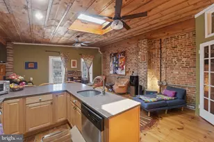 1720 Aliceanna St, Baltimore, MD 21231 - Photo 11