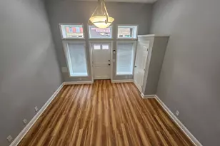 1740 Fleet St, Baltimore, MD 21231 - Photo 3