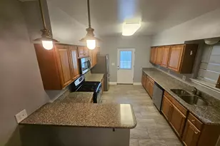 1740 Fleet St, Baltimore, MD 21231 - Photo 9