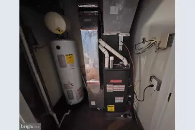 1740 Fleet Street, Baltimore, MD 21231 - Photo 25