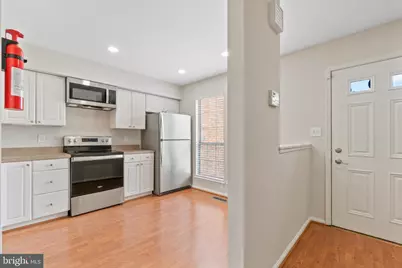 1004 Dartmouth Glen Way, Baltimore, MD 21212 - Photo 5