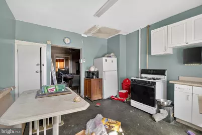 2221 W Fayette Street, Baltimore, MD 21223 - Photo 7