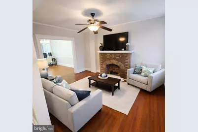 658 Dumbarton Avenue, Baltimore, MD 21218 - Photo 5