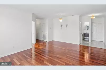 100 Harborview Drive #2108, Baltimore, MD 21230 - Photo 5