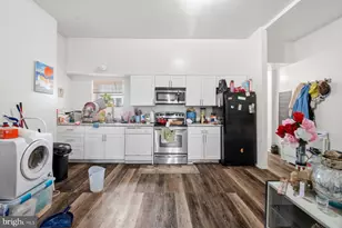 1421 W Fayette St, Baltimore, MD 21223 - Photo 33