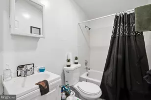 1421 W Fayette St, Baltimore, MD 21223 - Photo 13