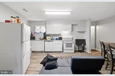 1421 W Fayette Street, Baltimore, MD 21223 - Photo 9