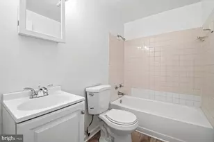 1421 W Fayette St, Baltimore, MD 21223 - Photo 25