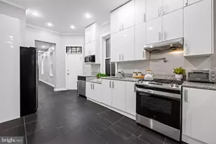 2339 Madison Ave, Baltimore, MD 21217 - Photo 9