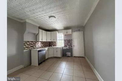 3534 E Fairmount Avenue, Baltimore, MD 21224 - Photo 3