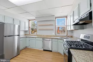 343 Font Hill Ave, Baltimore, MD 21223 - Photo 11