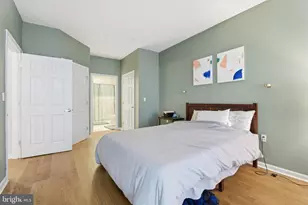 23 Pierside Dr, Baltimore, MD 21230 - Photo 15