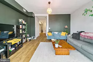 2804 Guilford Ave, Baltimore, MD 21218 - Photo 3