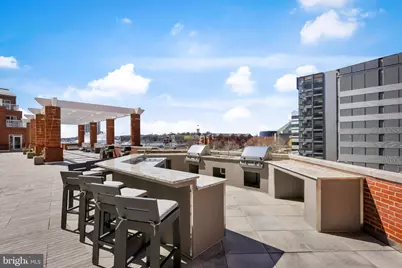 250 President Street S #909, Baltimore, MD 21202 - Photo 51