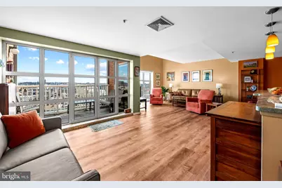 250 President Street S #909, Baltimore, MD 21202 - Photo 5