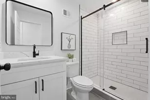 728 S Decker Ave, Baltimore, MD 21224 - Photo 11