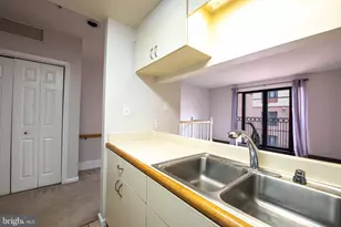 1000 Fell St, Baltimore, MD 21231 - Photo 17