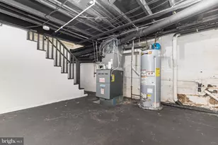 3822 6th St, Baltimore, MD 21225 - Photo 25