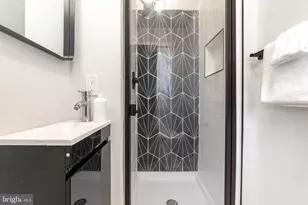 3822 6th St, Baltimore, MD 21225 - Photo 17