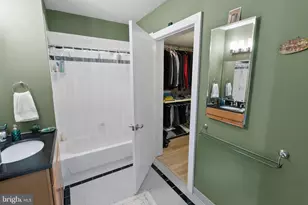 22 S Howard Street S, Baltimore, MD 21201 - Photo 25