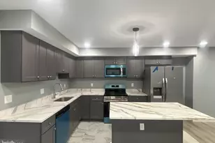 1341 Cambria St, Baltimore, MD 21225 - Photo 7