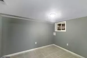 1341 Cambria St, Baltimore, MD 21225 - Photo 17