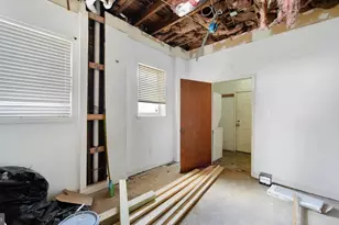 3209 E Lombard St, Baltimore, MD 21224 - Photo 5