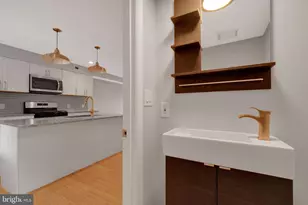 245 S Clinton St, Baltimore, MD 21224 - Photo 13