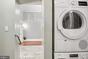 3 W Mt Vernon Pl, Baltimore, MD 21201 - Photo 23